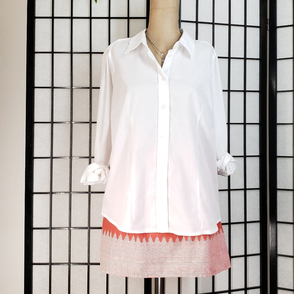 Basic White Button Up - Picture 5 of 6